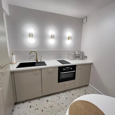 Mac Apartment *